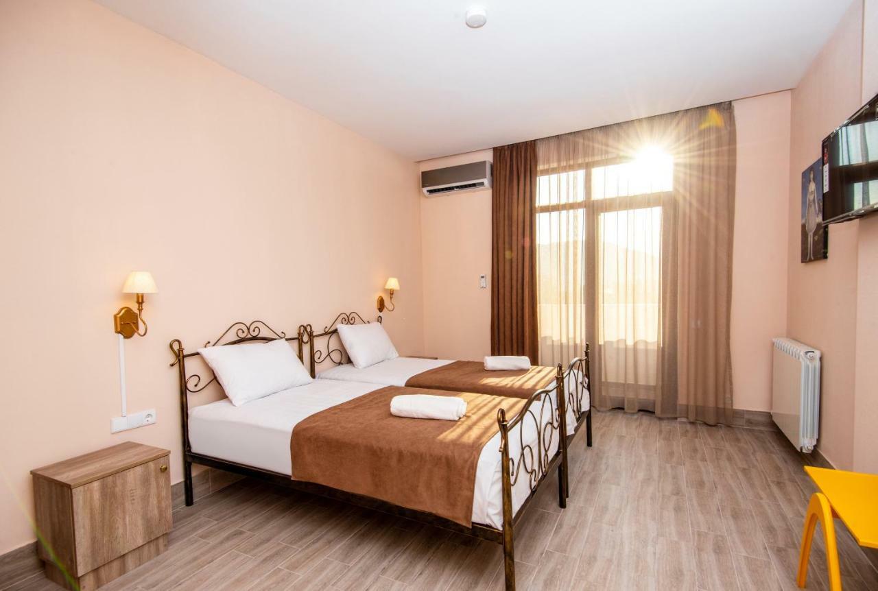 Tonusi Luxe Hotel In The Historic City Center Τυφλίδα Εξωτερικό φωτογραφία